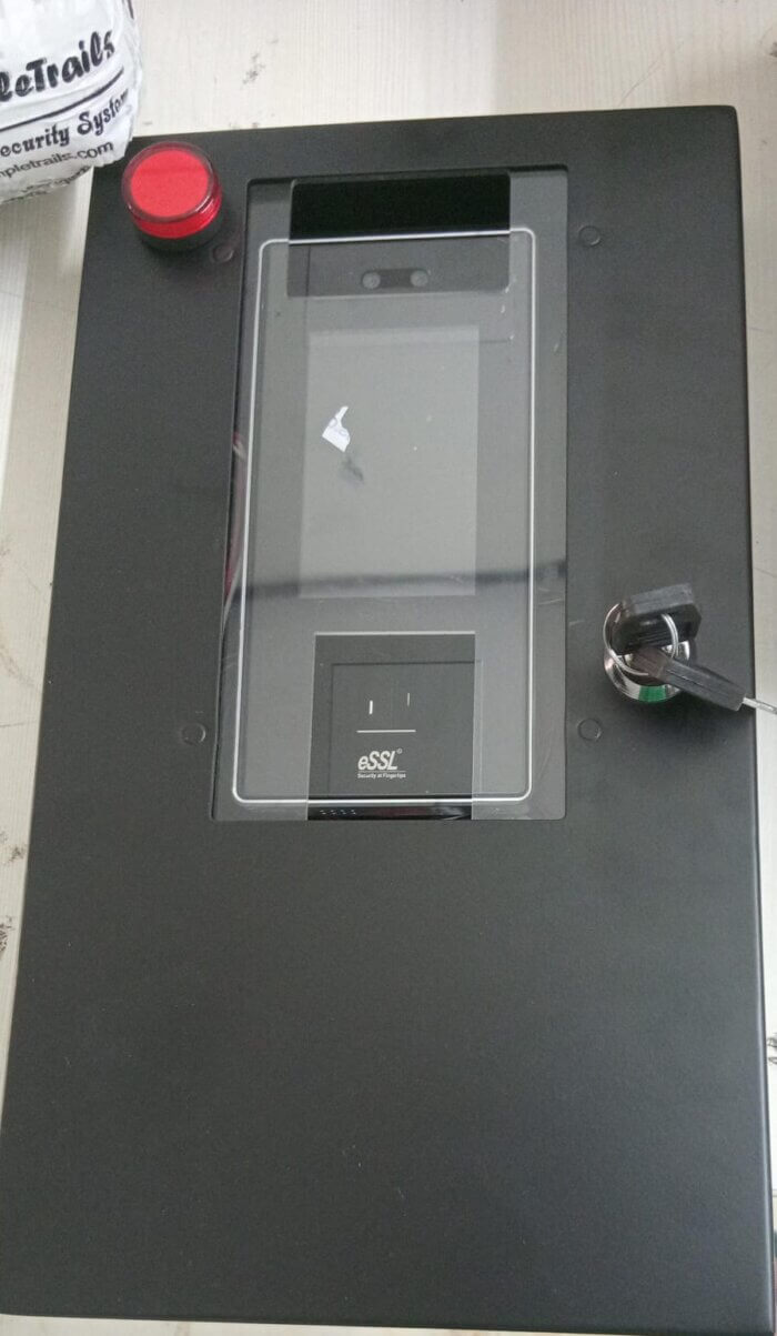Rugged Metal Enclosure for eSSL AIface Eris – Secure, Durable, and Professional - Image 5